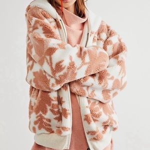 WE THE FREE Free People Canyon Moon
Cardi Coat Hooded Oversized X-small